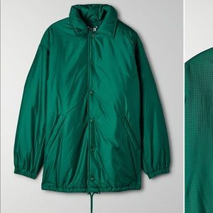 Aritzia - TNA Coaches Puffer